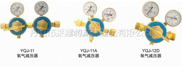 ����p����